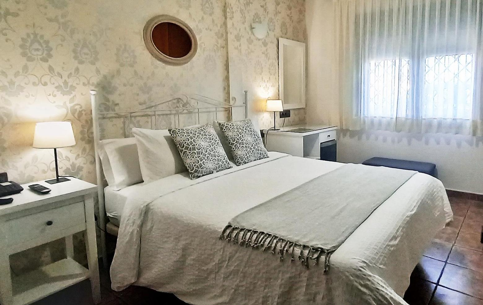 Hotel Medina De Толедо Екстер'єр фото